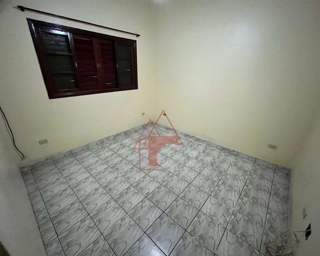 Imagem Casa com 3 Quartos à Venda, 76 m² em Jardim Casqueiro - Cubatão Imagem Casa com 3 Quartos à Venda, 76 m² em Jardim Casqueiro - Cubatão