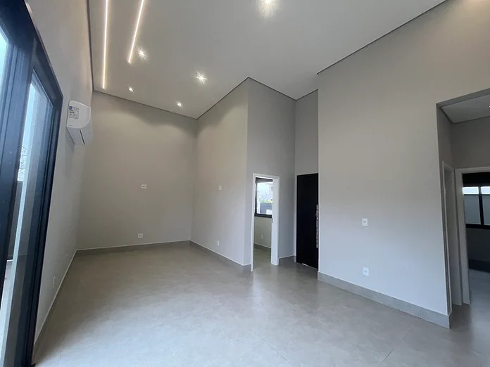 Foto do imóvel: Casa com 3 Quartos à Venda, 209 m² em Jardim América - Paulínia