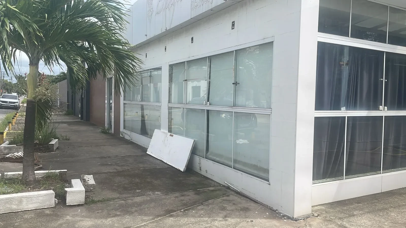 Imagem Imóvel Comercial para Alugar, 375 m² em Candeias - Jaboatão dos Guararapes