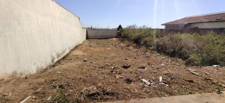 Imagem Terreno à Venda, 200 m² em Monte Alto - Monte Alto