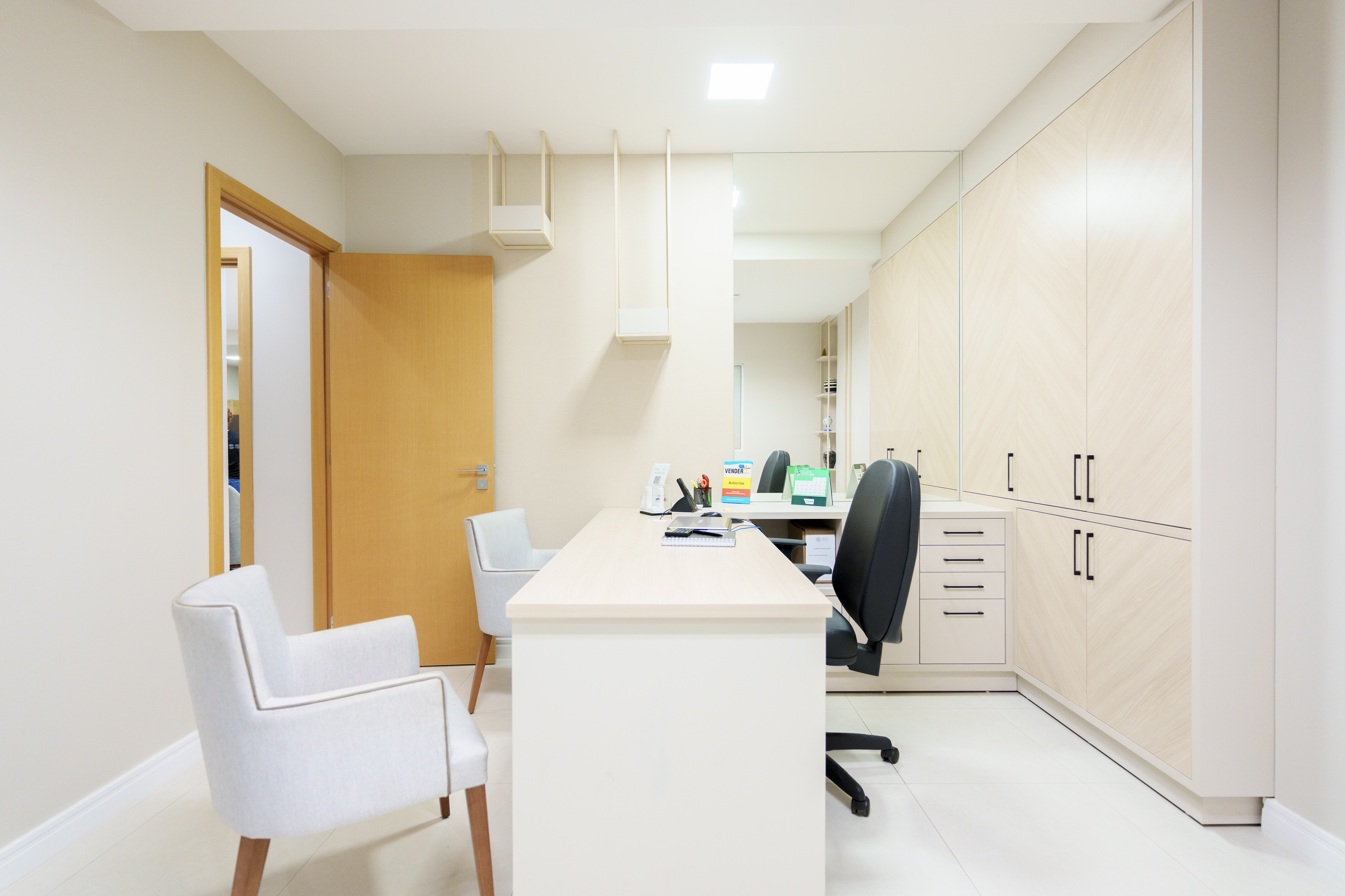 Imagem Sala Comercial à Venda, 626 m² em Centro - Cascavel