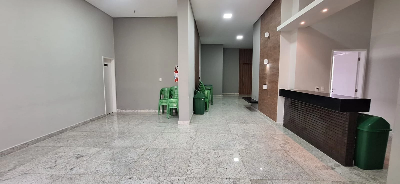Imagem Apartamento com 2 Quartos à Venda, 62 m² em Meireles - Fortaleza