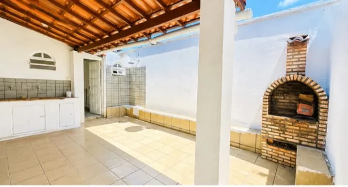 Imagem Casa com 4 Quartos à Venda, 259 m² em Arembepe (Abrantes) - Camaçari