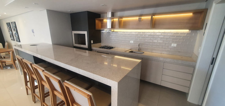 Imagem Cobertura com 3 Quartos à Venda, 109 m² em Capão Raso - Curitiba