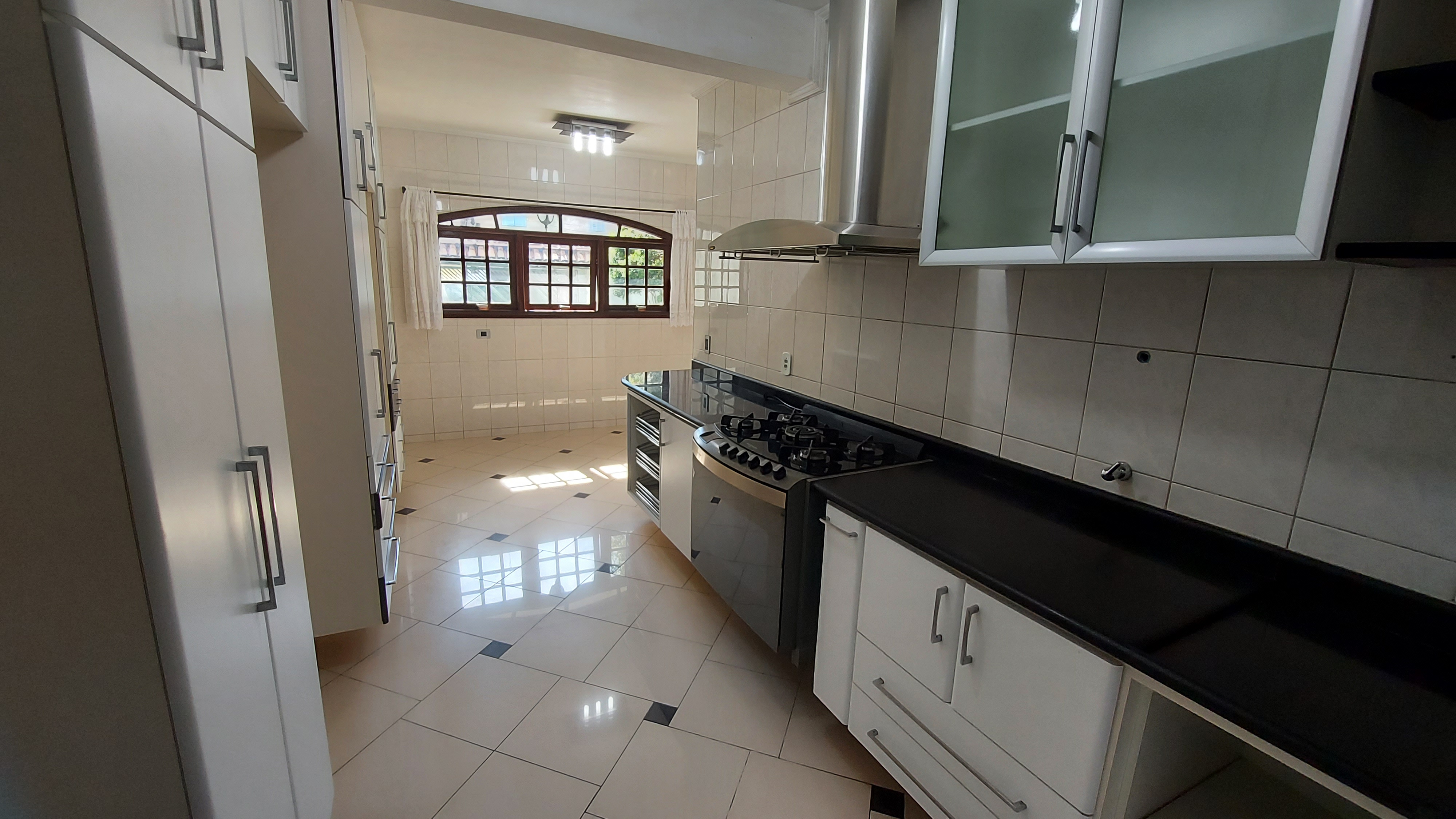 Imagem Sobrado com 4 Quartos à Venda, 193 m²em Vila Guarani (Z Sul) - São Paulo