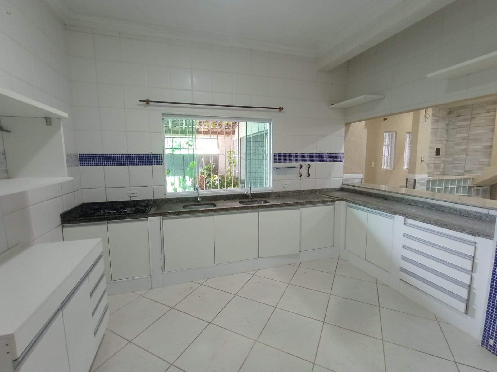 Foto do imóvel: Sobrado com 2 Quartos à Venda, 80 m²em Balneario Praia do Perequê - Guarujá