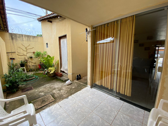 Imagem Sobrado com 4 Quartos à Venda, 209 m²em Setor Bela Vista - Goiânia