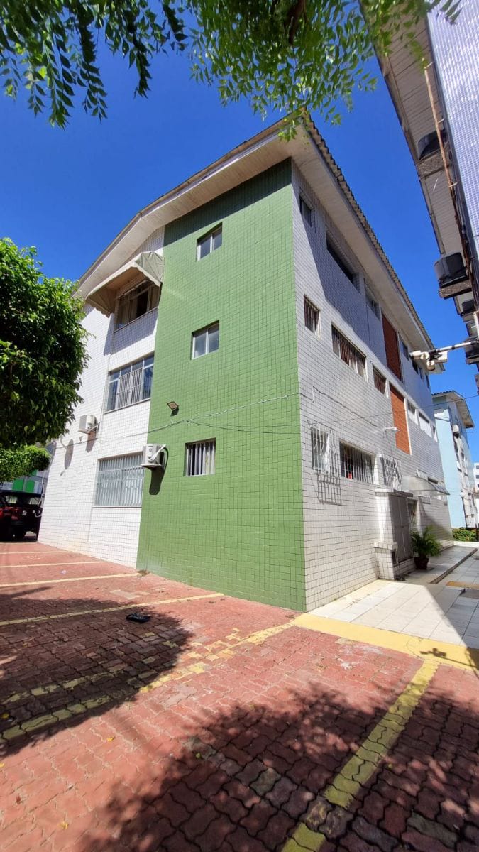 Apartamento com 2 Quartos à Venda, 77 m²em Ondina - Salvador