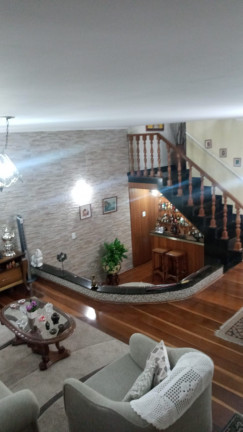 Sobrado com 4 Quartos à Venda, 180 m² em Vila Antonieta - São Paulo