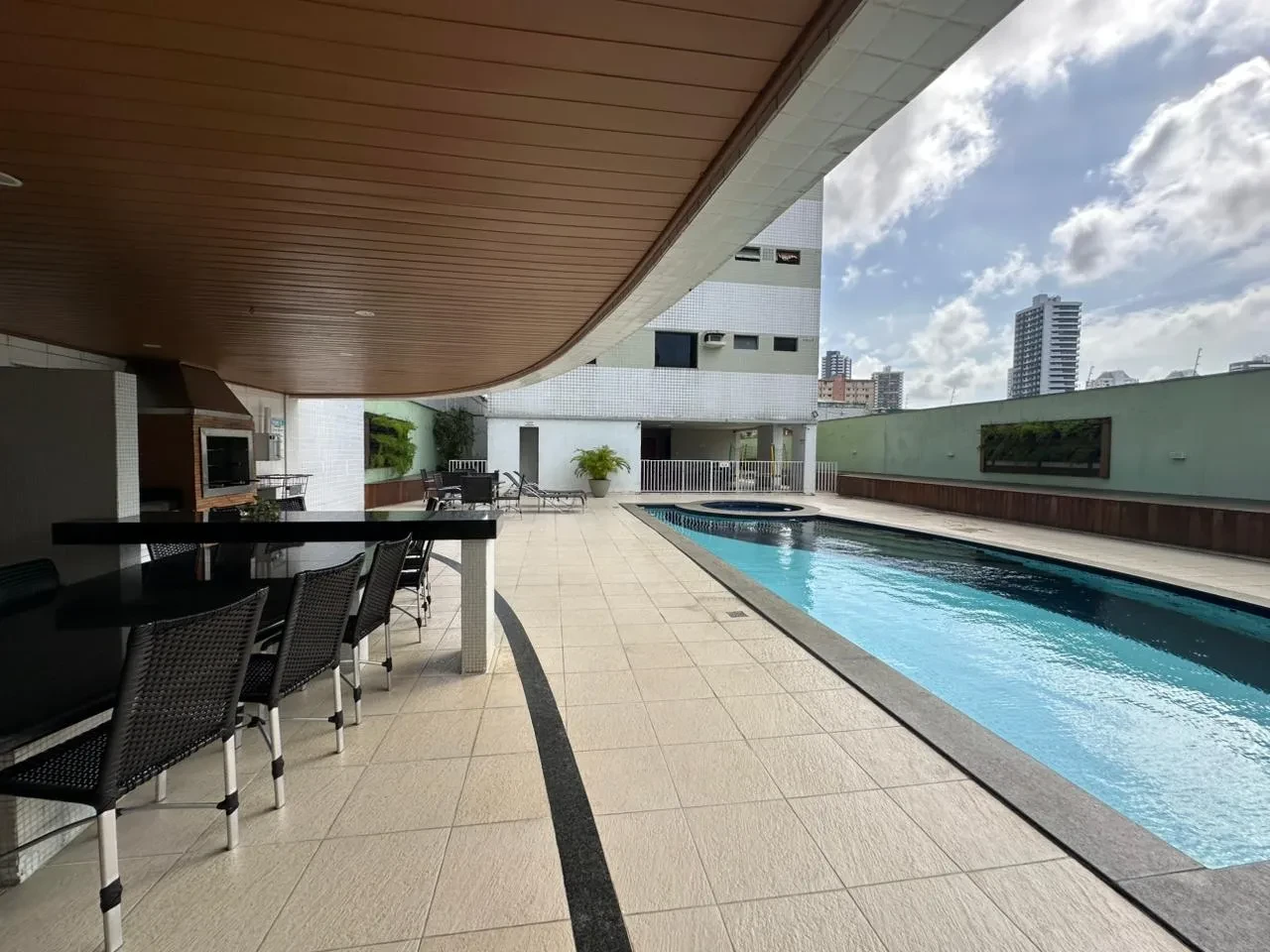 Imagem Apartamento com 3 Quartos à Venda, 120 m² em Umarizal - Belém
