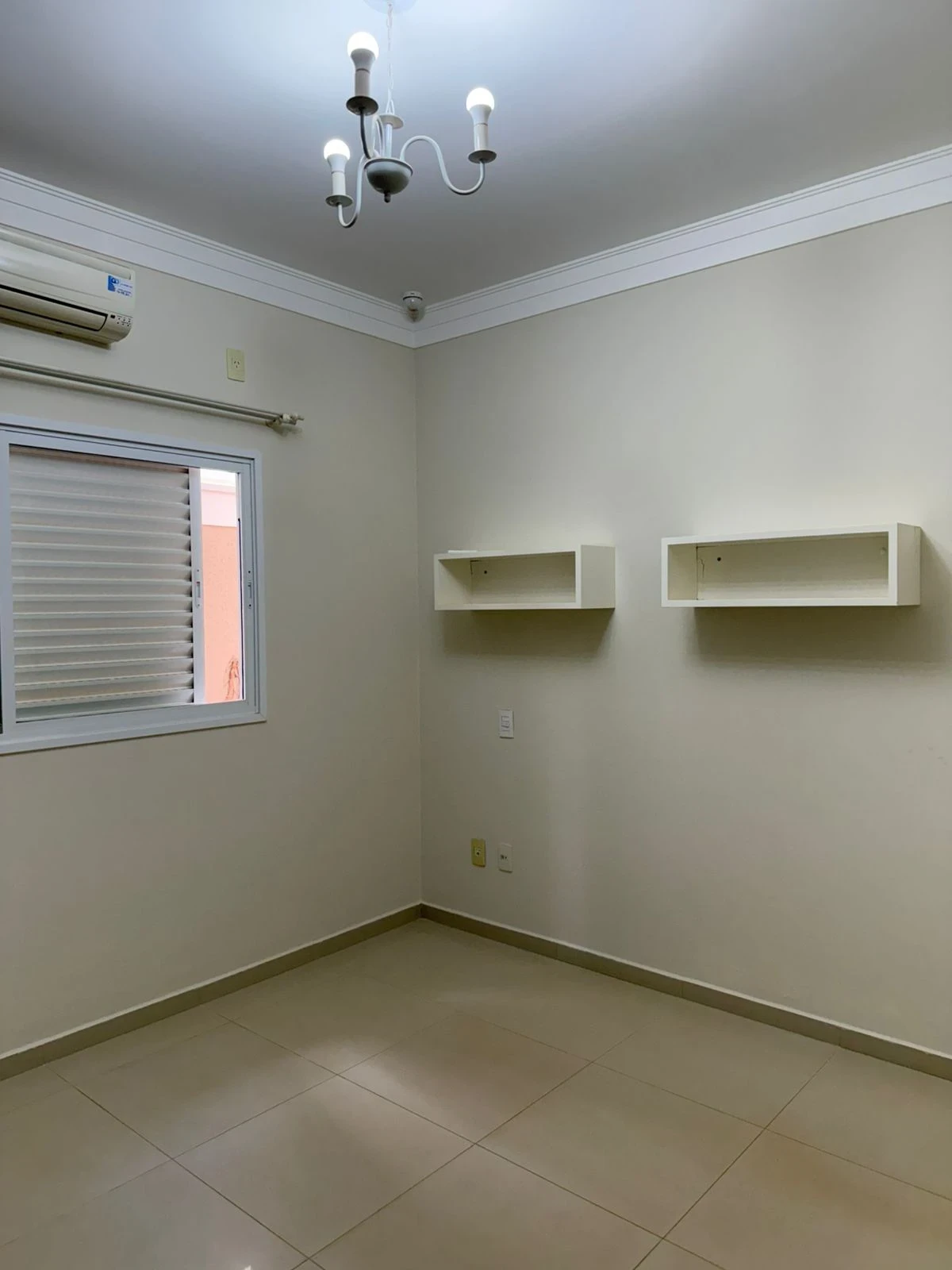 Foto do imóvel: Casa de Condomínio com 4 Quartos à Venda, 262 m² em Residencial Marcia - São José do Rio Preto