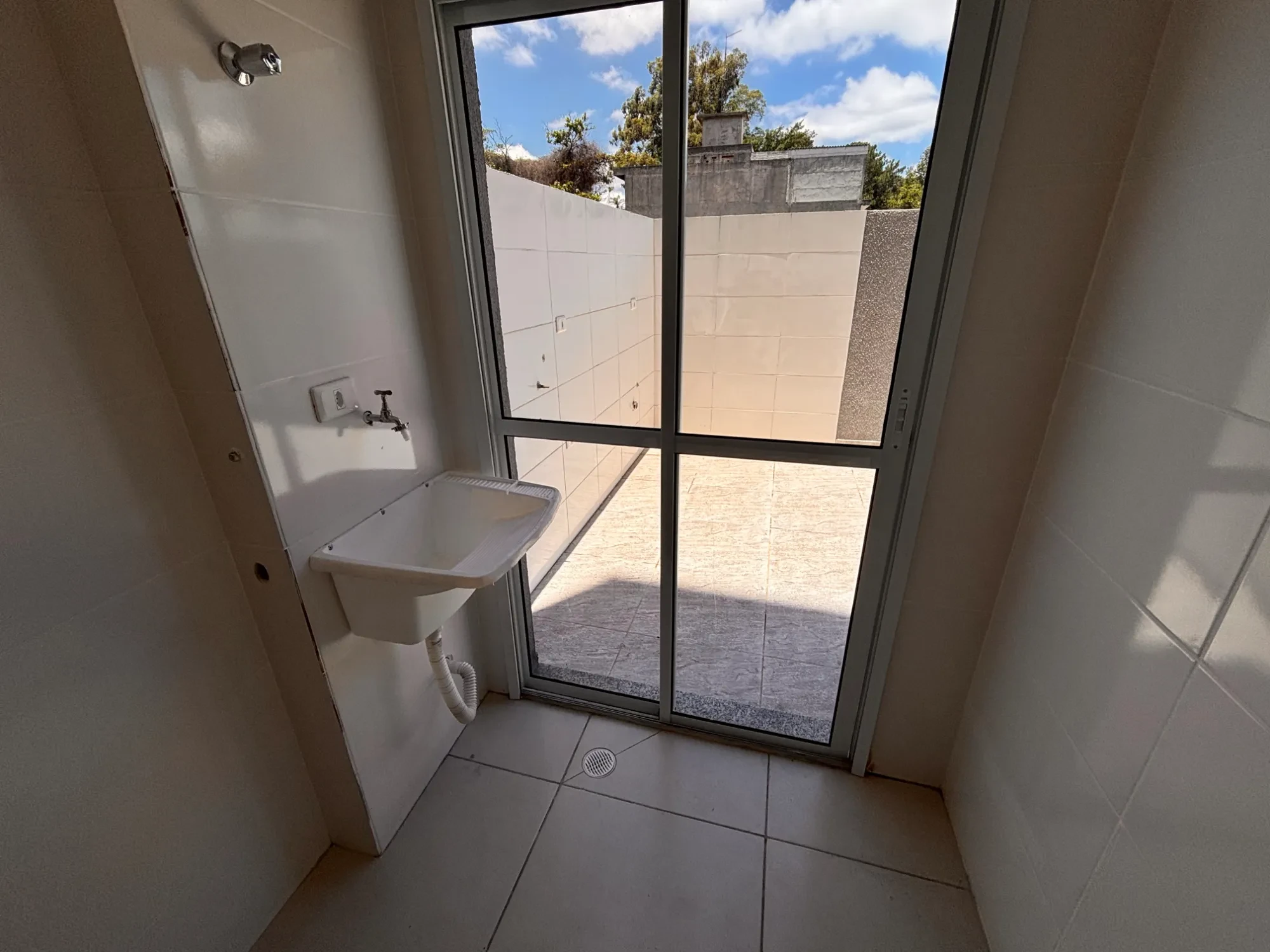 Imagem Apartamento com 2 Quartos à Venda, 95 m² em Itaquera - São Paulo