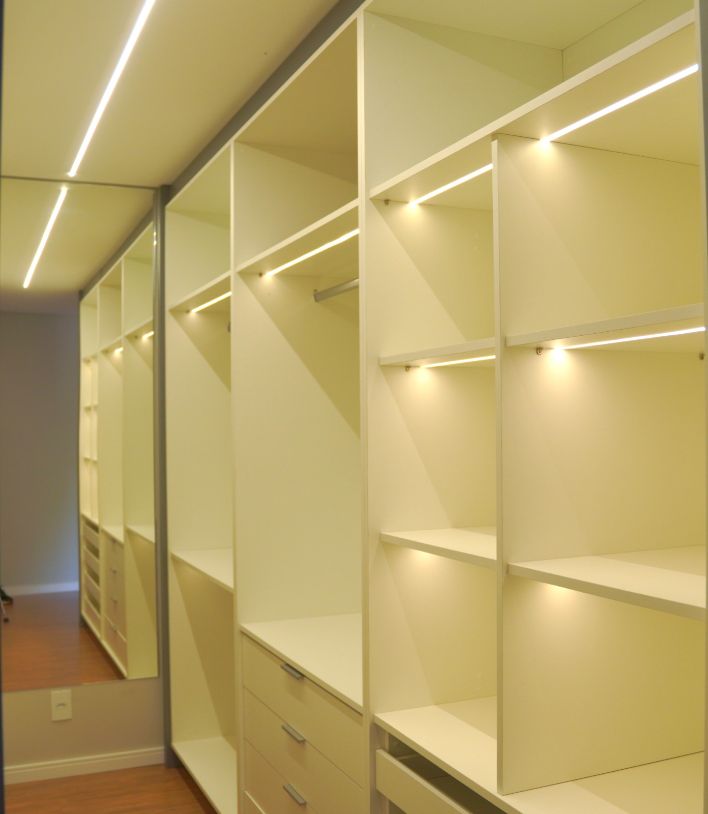 Imagem Casa de Condomínio com 3 Quartos à Venda, 174 m²em Loteamento Jardim Morumbi - Atibaia