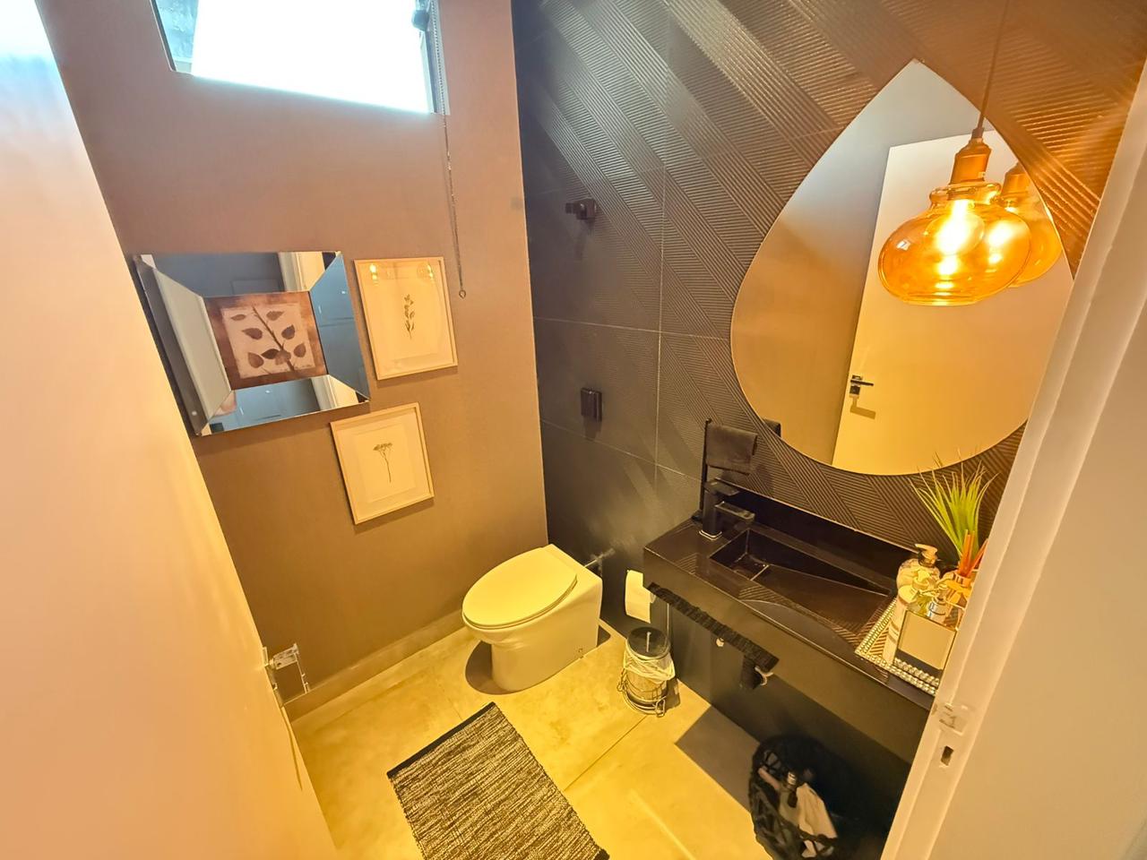 Imagem Casa de Condomínio com 3 Quartos à Venda, 180 m² em Residencial Villa de León - Piratininga