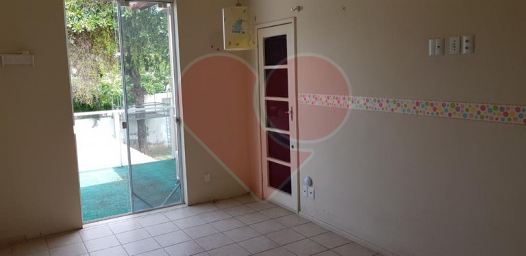 Casa de Condomínio com 4 Quartos à Venda,  em Barra da Tijuca - Rio de Janeiro