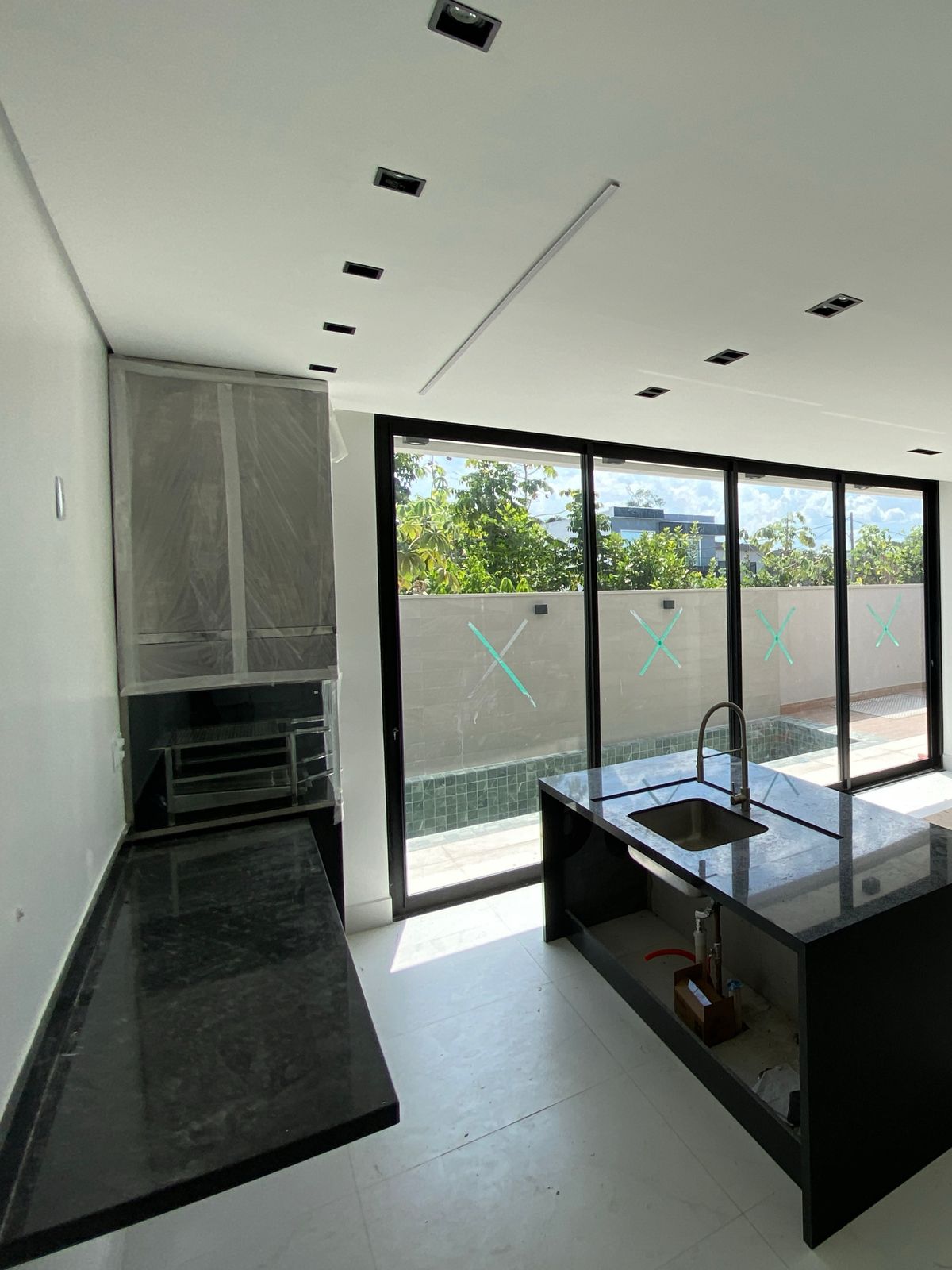 Foto do imóvel: Casa de Condomínio com 4 Quartos à Venda, 271 m² em Ponta Negra - Manaus