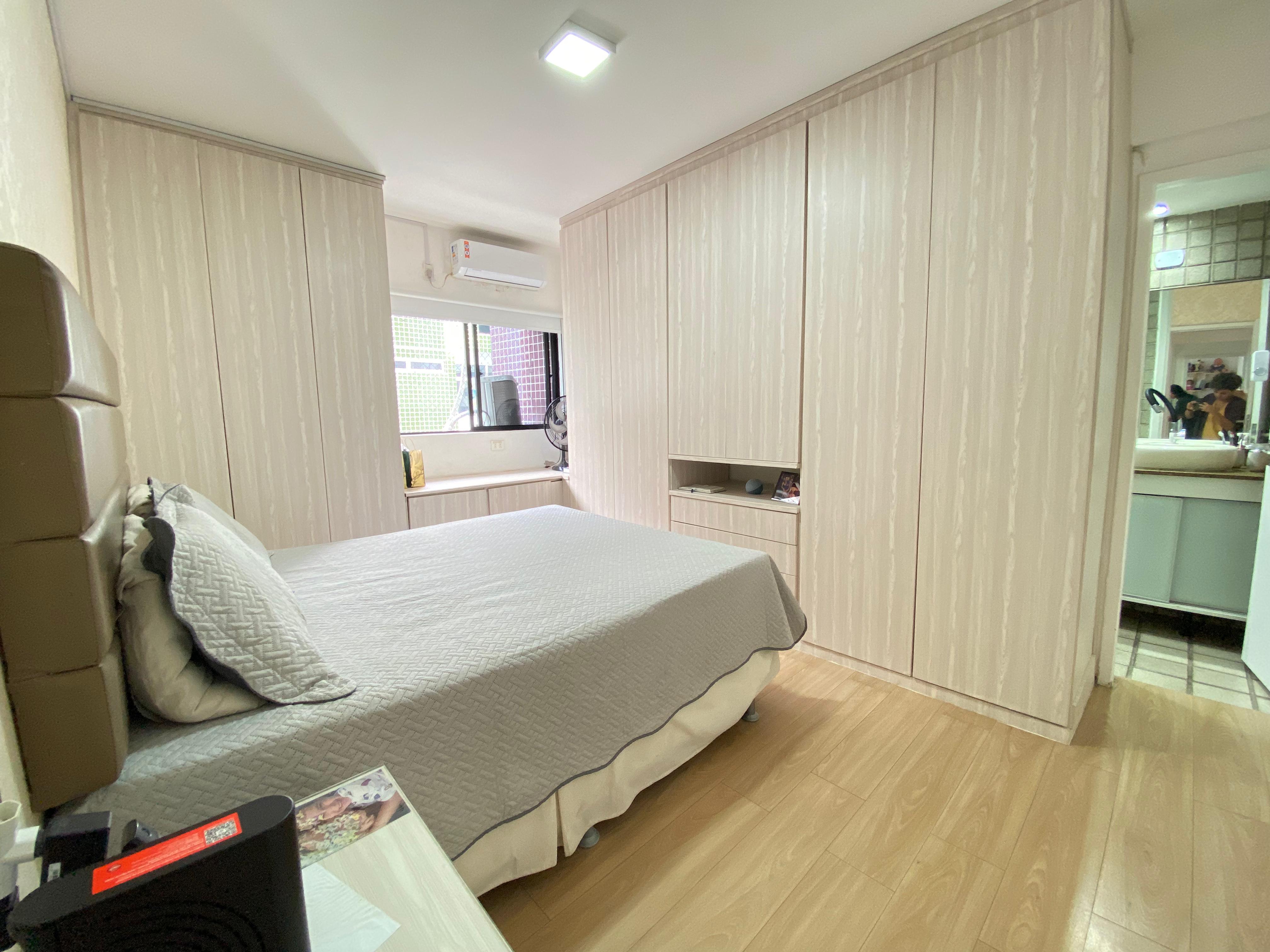 Imagem Apartamento com 3 Quartos à Venda, 140 m²em Boa Viagem - Recife