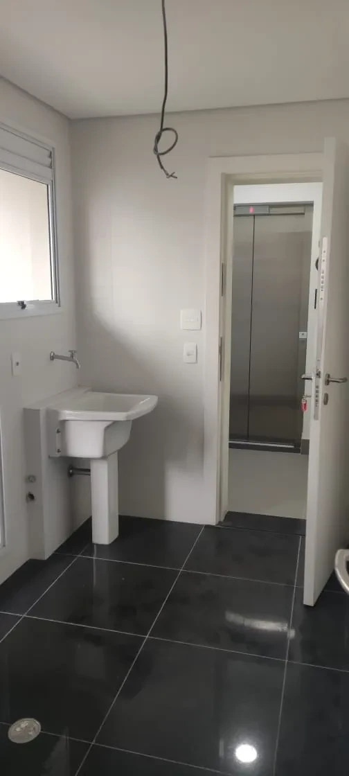 Foto do imóvel: Apartamento com 3 Quartos à Venda, 240 metros em Cerqueira César - São Paulo