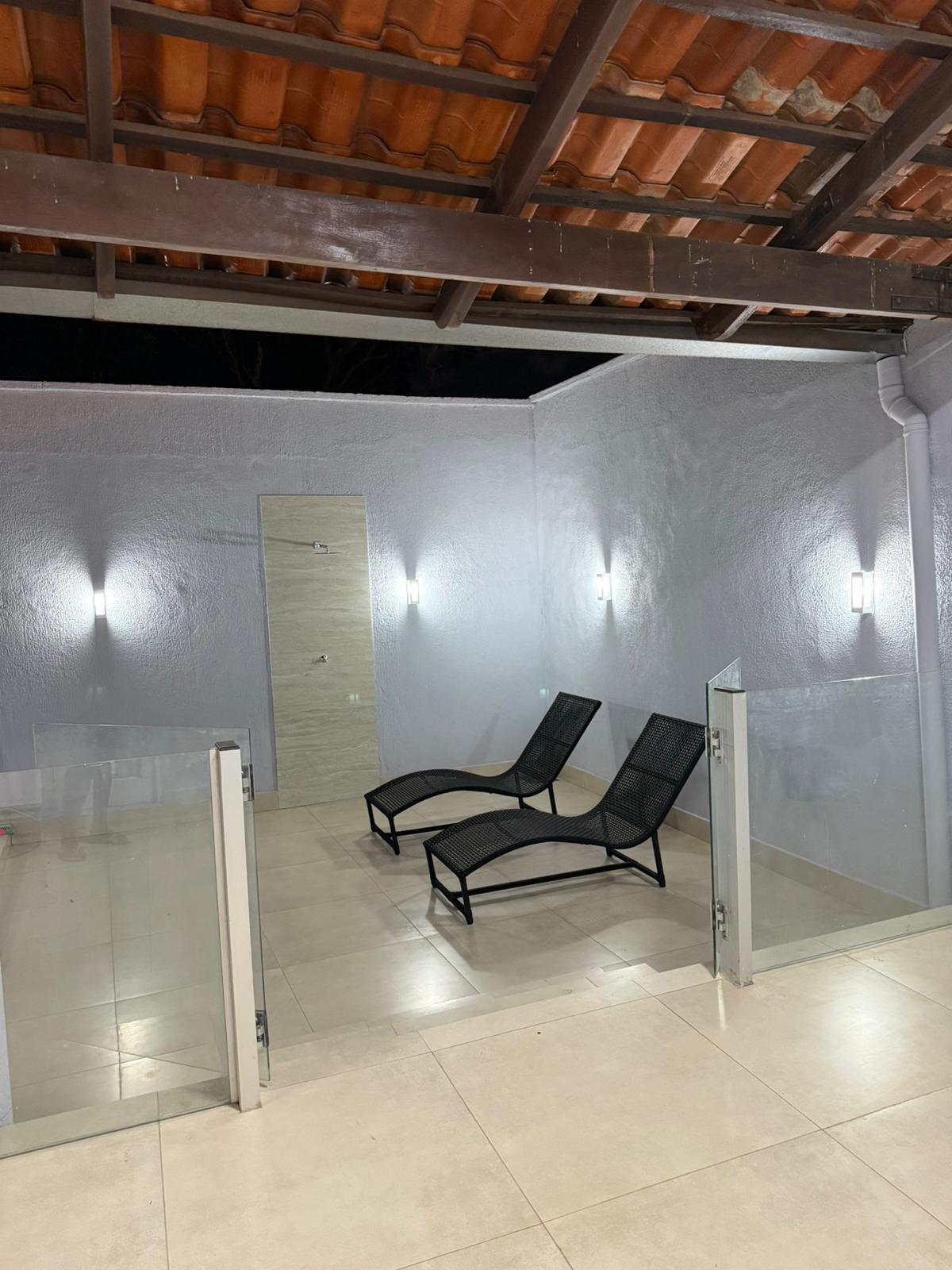 Imagem Casa com 2 Quartos à Venda, 200 m² em Setor Novo Horizonte - Goiânia