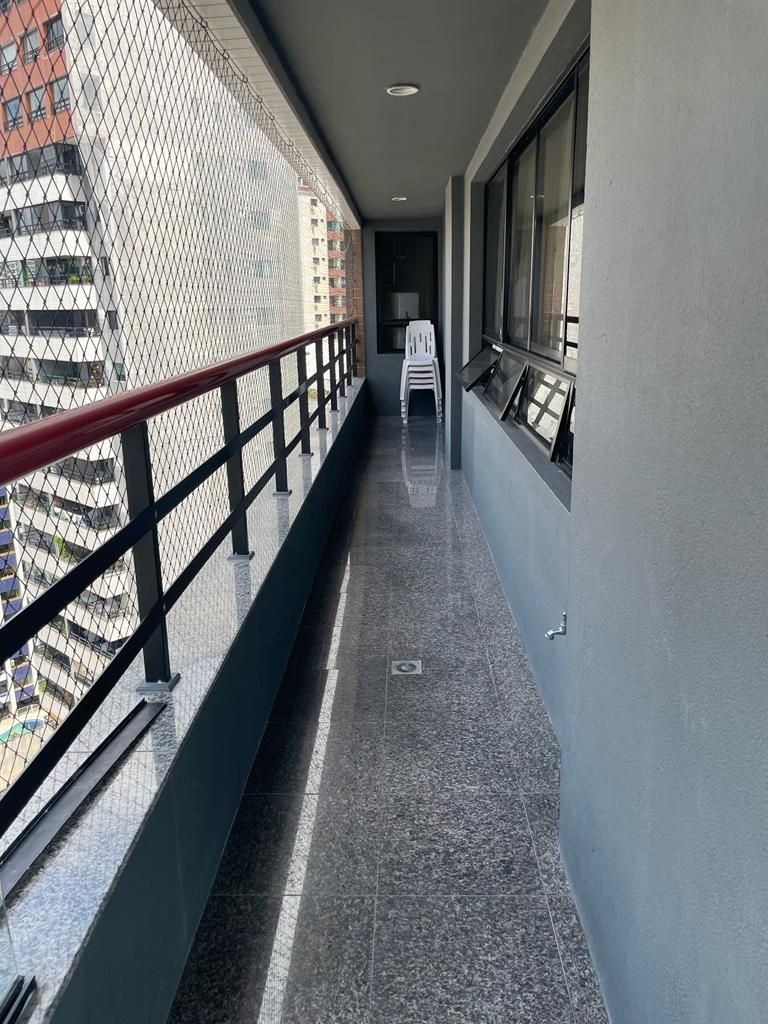 Imagem Apartamento com 3 Quartos à Venda, 225 m²em Meireles - Fortaleza