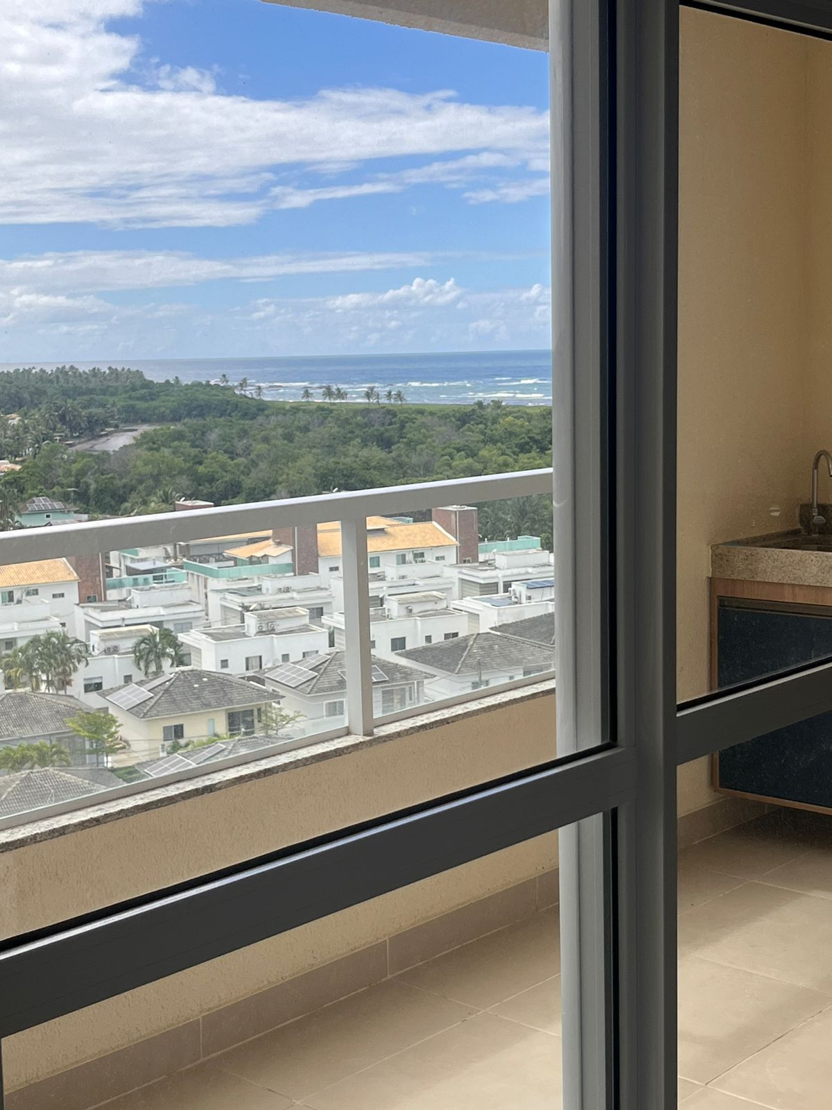 Imagem Apartamento com 2 Quartos para Alugar, 60 m²em Buraquinho - Lauro de Freitas