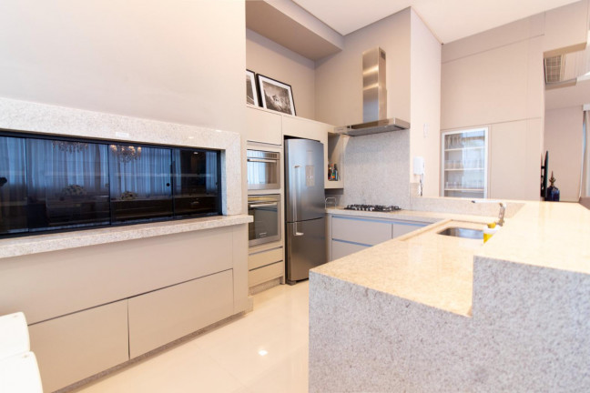 Imagem Apartamento com 3 Quartos à Venda, 115 m² em Meia Praia - Itapema