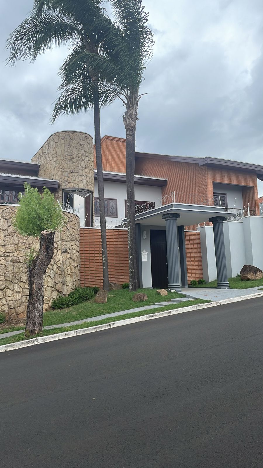 Casa com 4 Quartos à Venda, 600 m²em Jardim Santa Helena - Mogi Mirim