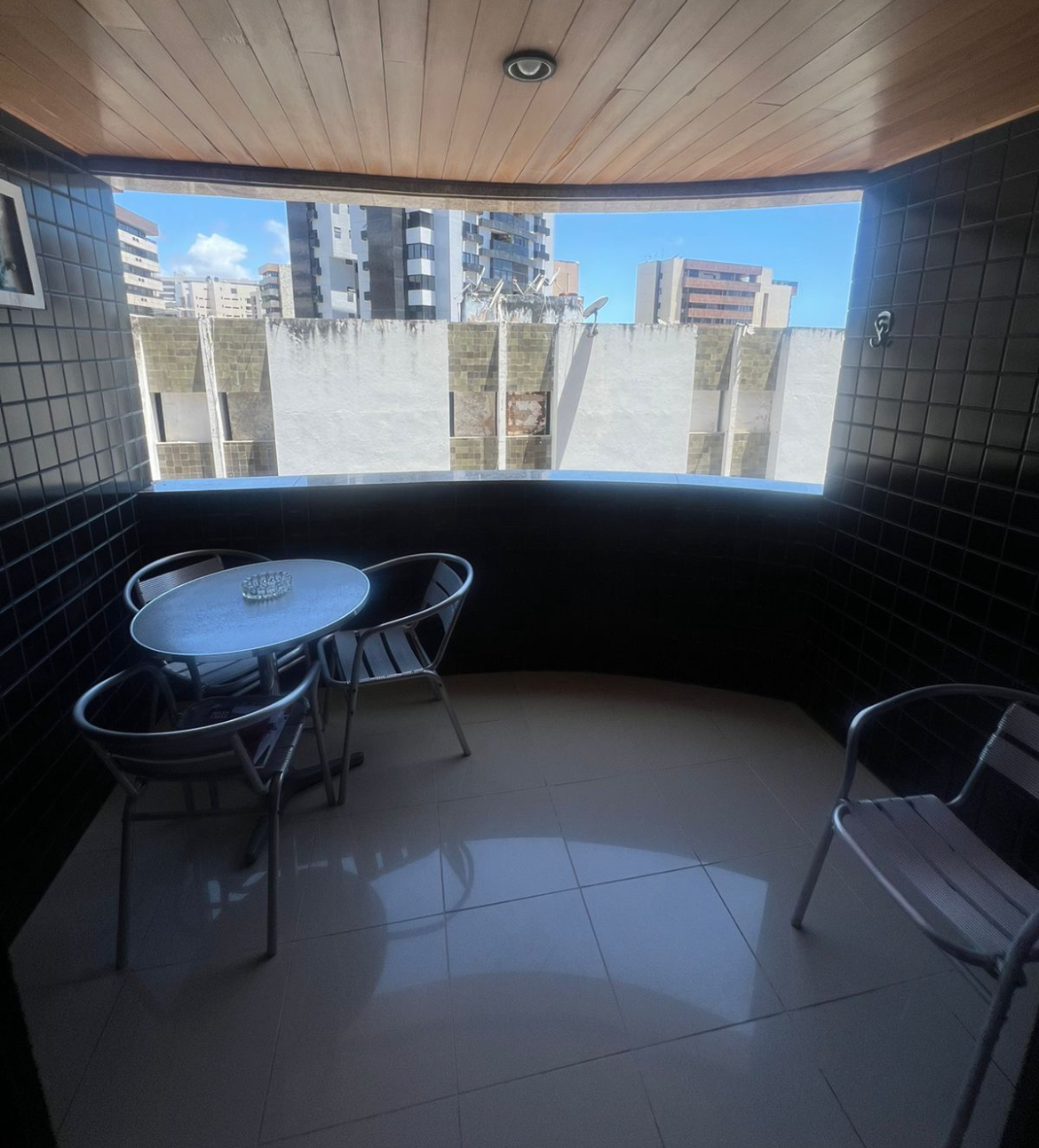 Imagem Apartamento com 3 Quartos à Venda, 104 m² em Ponta Verde - Maceió