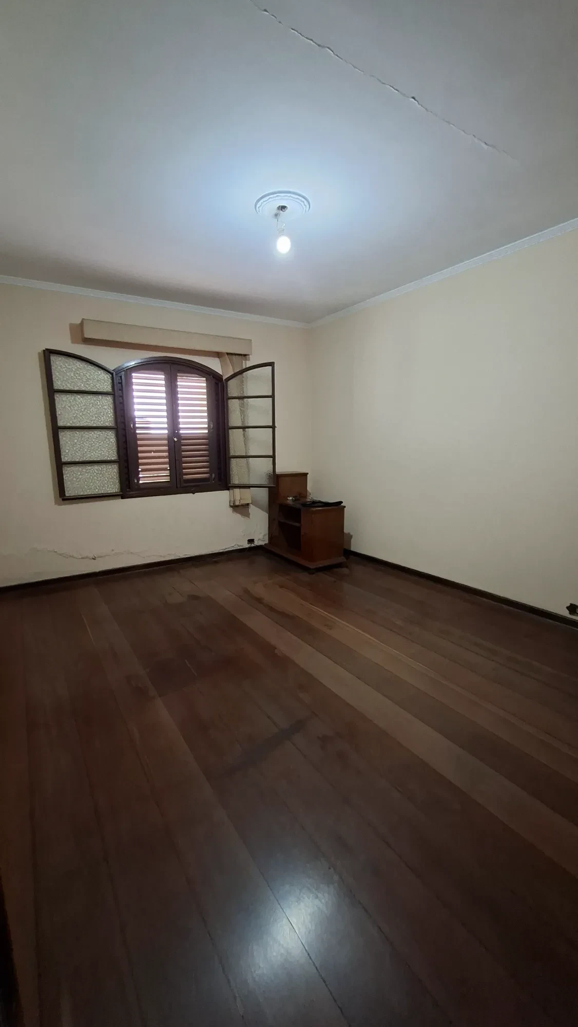 Imagem Casa com 3 Quartos para Alugar, 374 metros em Jardim Emília - Sorocaba