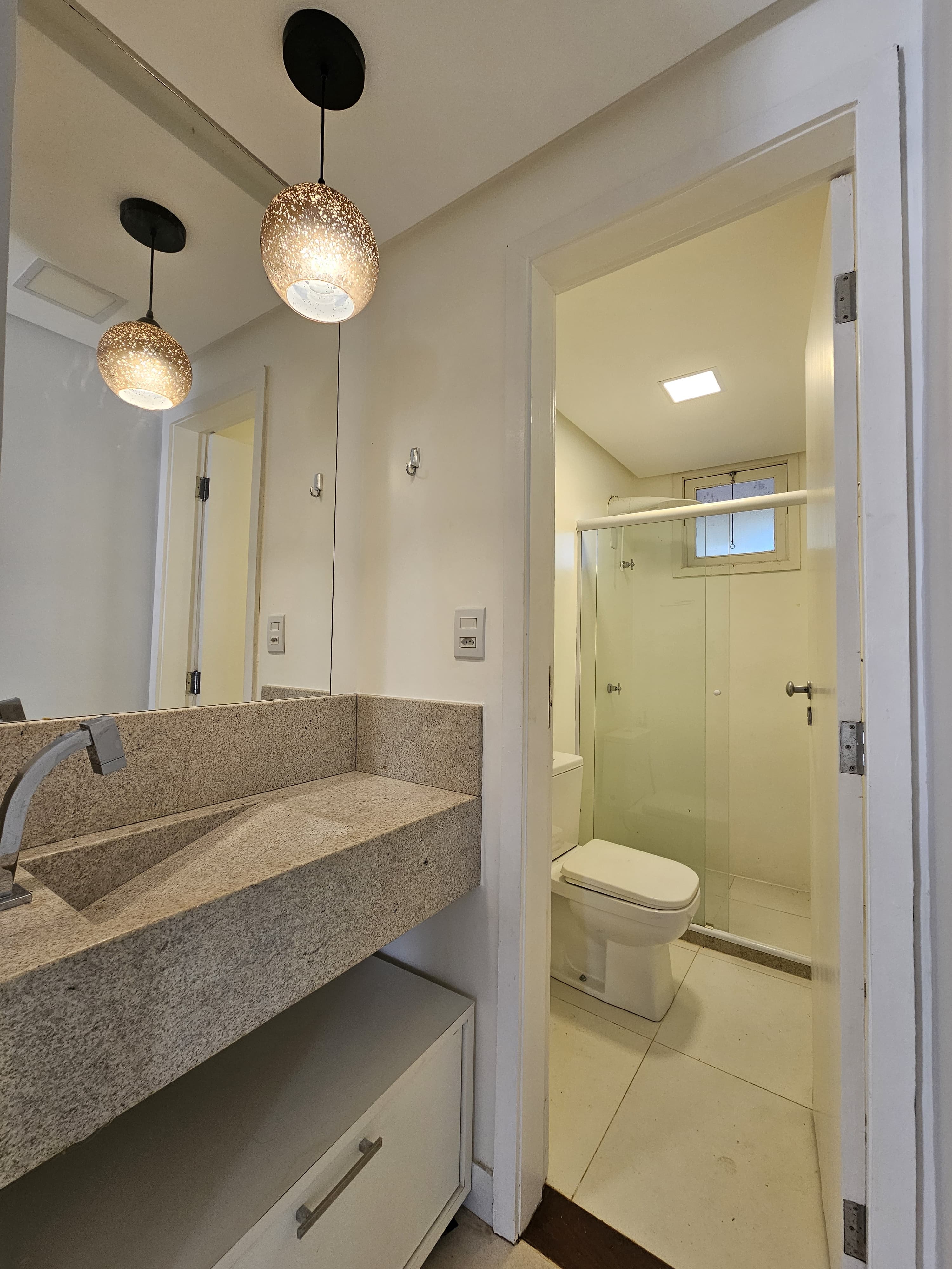 Imagem Apartamento com 2 Quartos à Venda, 123 m²em Portão - Lauro de Freitas