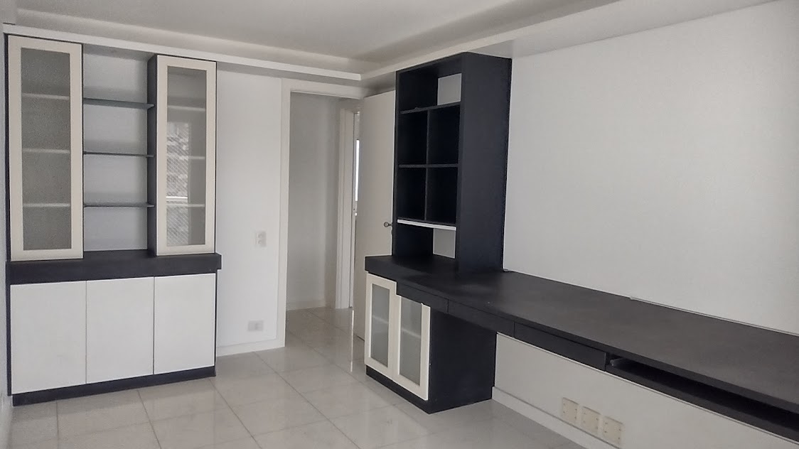Imagem Apartamento com 3 Quartos à Venda, 140 m²em Boa Viagem - Niterói