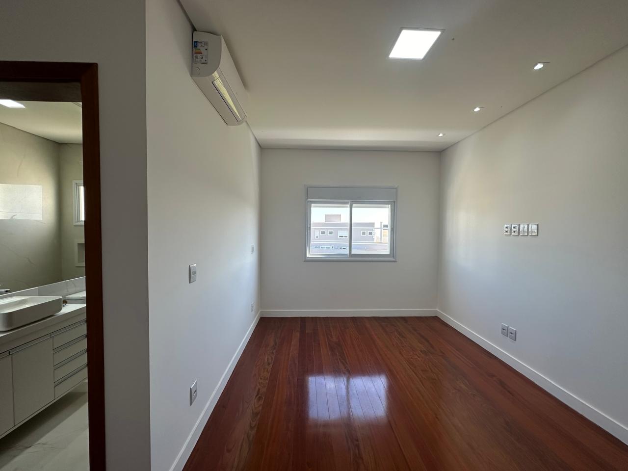 Foto do imóvel: Casa de Condomínio com 4 Quartos à Venda, 450 m² em Alphaville Nova Esplanada - Votorantim