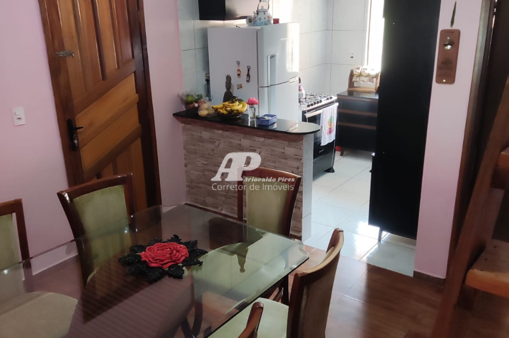 Imagem Casa com 6 Quartos à Venda, 250 m²em Cará-cará - Ponta Grossa
