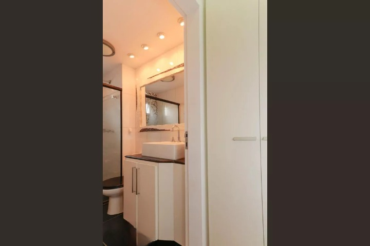 Imagem Apartamento com 2 Quartos à Venda ou Locação, 54 m²em Pinheiros - São Paulo