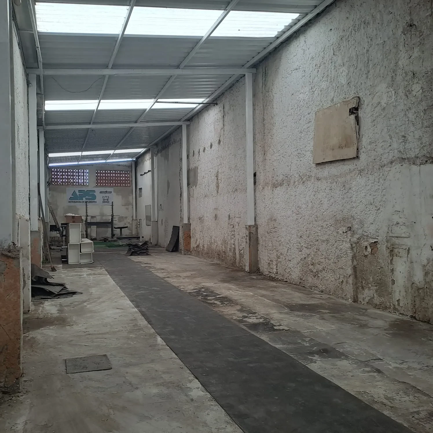 Foto do imóvel: Galpão para Alugar, 250 m² em Vila Mathias - Santos