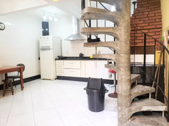 Imagem Sobrado com 3 Quartos à Venda ou Locação, 220 m²em Conjunto Residencial Vista Verde - São Paulo