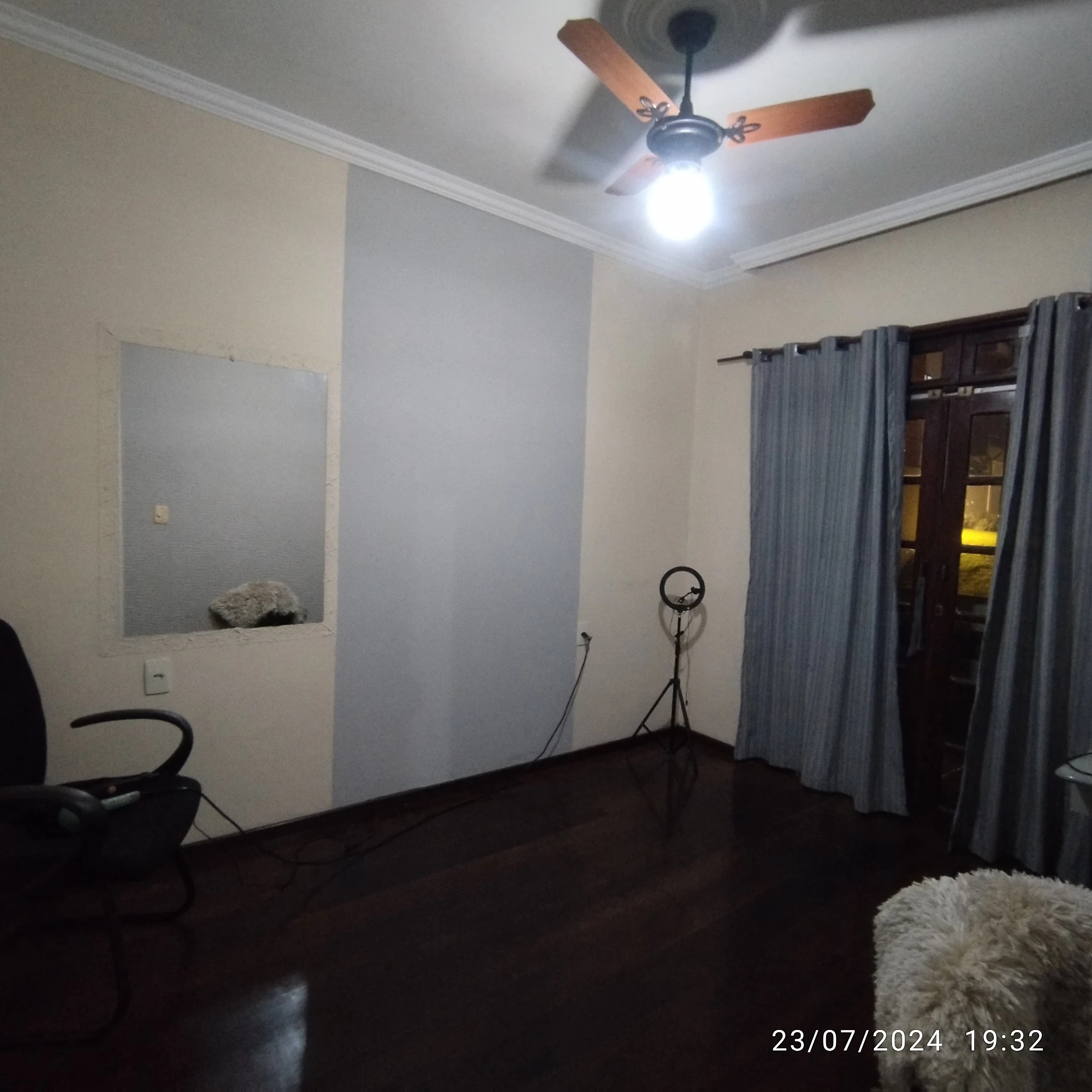 Foto do imóvel: Sobrado com 6 Quartos à Venda, 240 m² em Floresta - Joinville