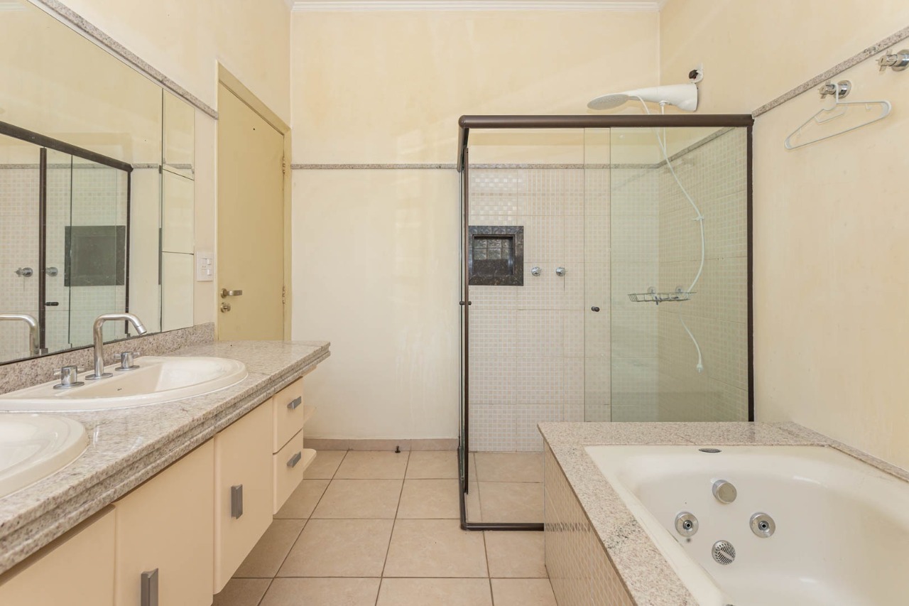 Imagem Casa com 2 Quartos à Venda ou Locação, 237 m² em Cidade Monções - São Paulo