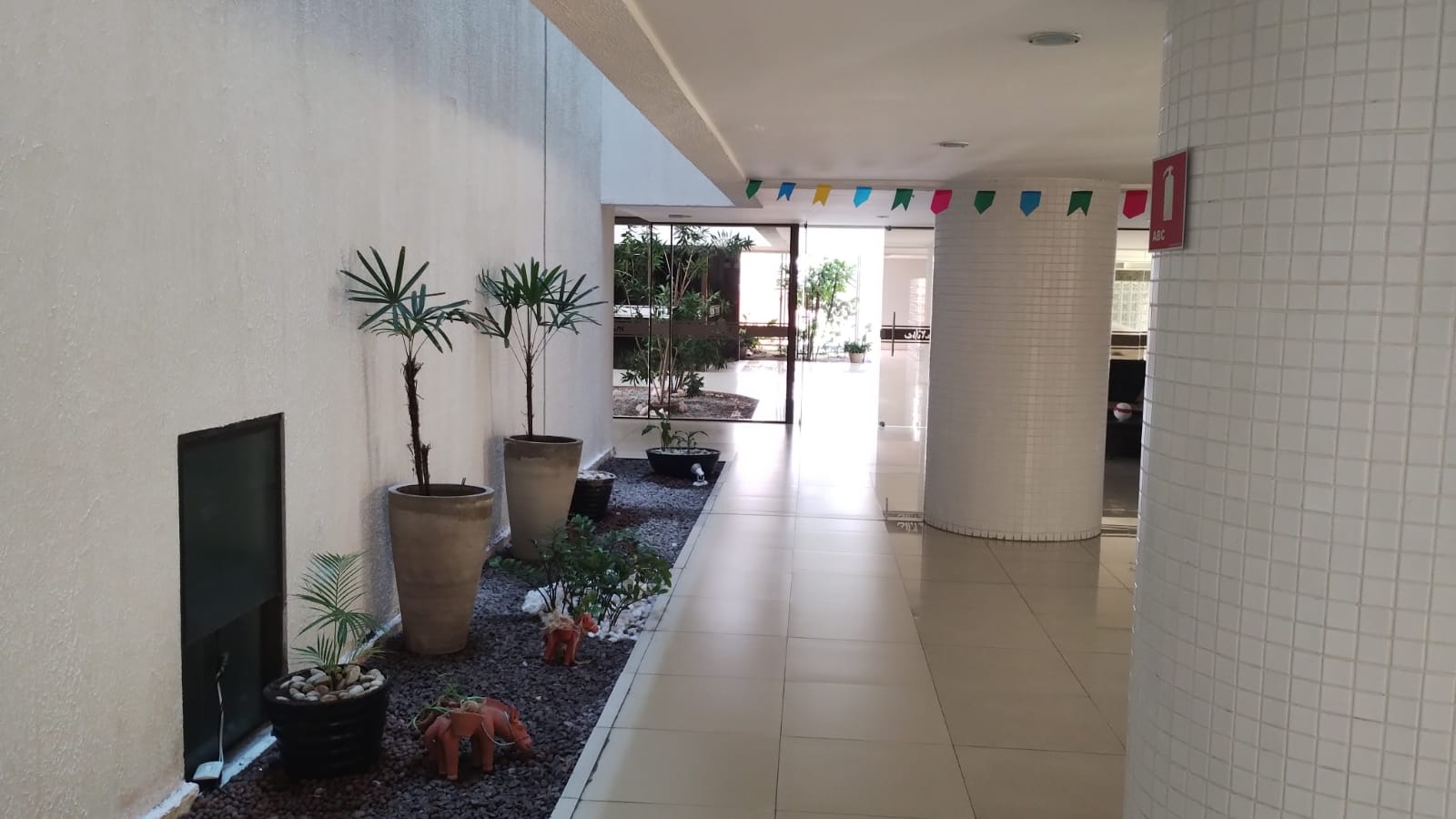 Imagem Apartamento com 3 Quartos à Venda, 103 m²em Jardim Oceania - João Pessoa