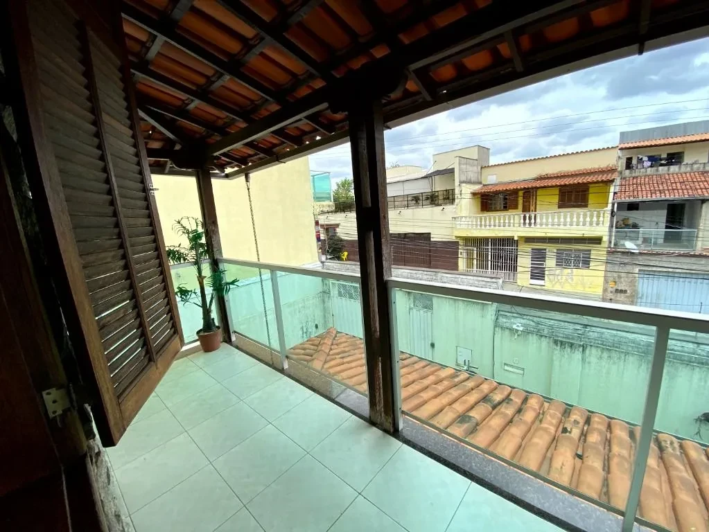 Imagem Casa com 4 Quartos à Venda, 200 m² em Tupi A - Belo Horizonte