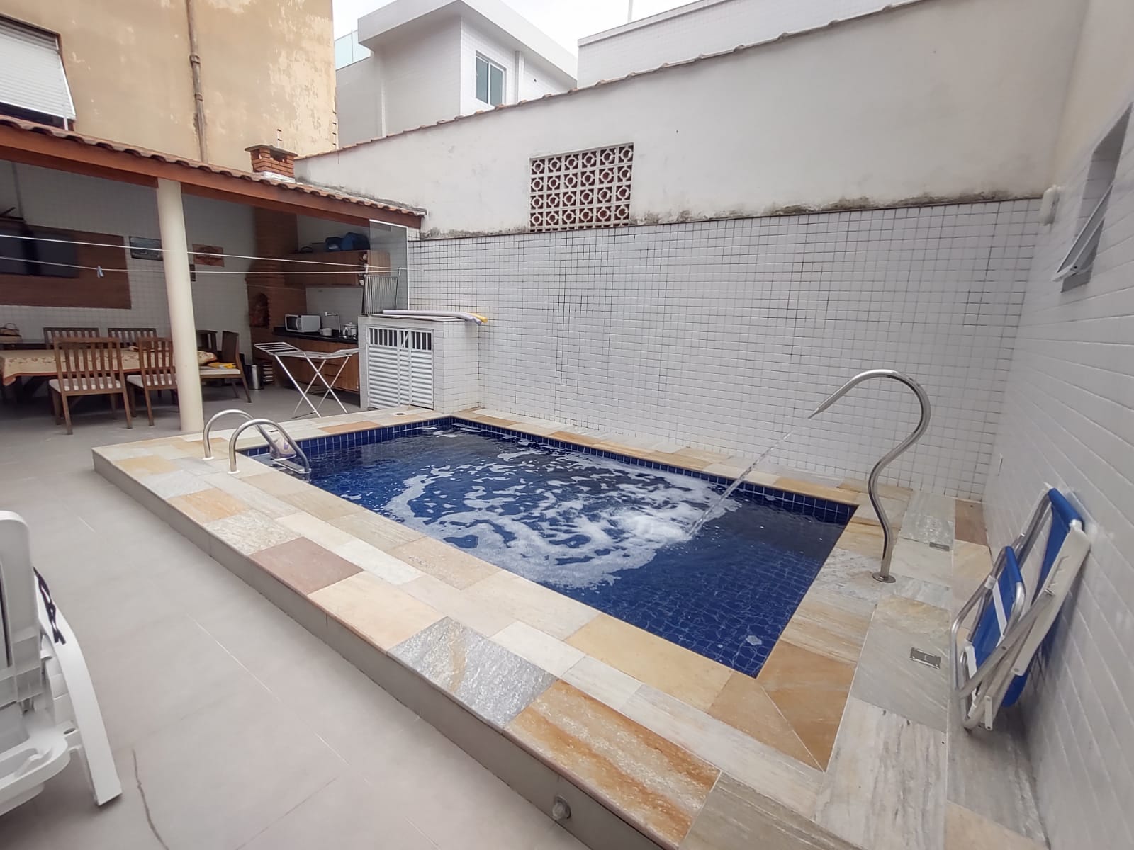 Foto do imóvel: Casa com 3 Quartos à Venda, 160 m²em Campo Grande - Santos