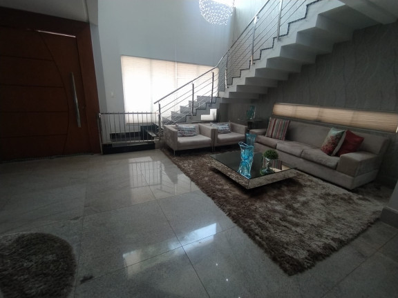 Imagem Sobrado com 5 Quartos à Venda, 413 m² em Jardins Madri - Goiânia