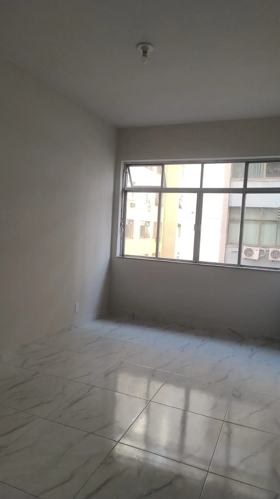 Imagem Apartamento com 1 Quarto à Venda, 55 m² em Centro - Niterói