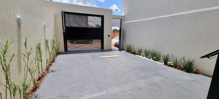 Foto do imóvel: Sobrado com 3 Quartos à Venda, 151 m² em Parque Esplanada III - Valparaíso de Goiás