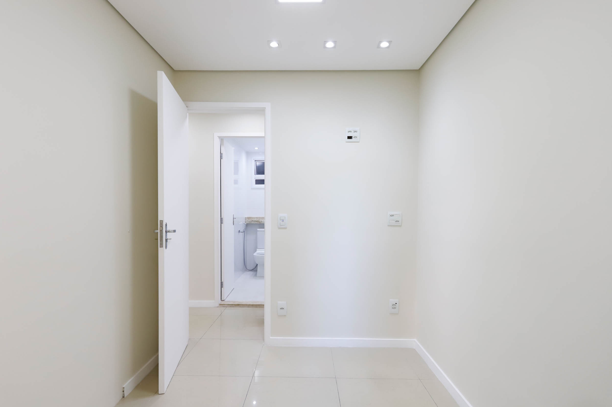 Imagem Apartamento com 3 Quartos à Venda, 77 m²em Jardim Flor da Montanha - Guarulhos