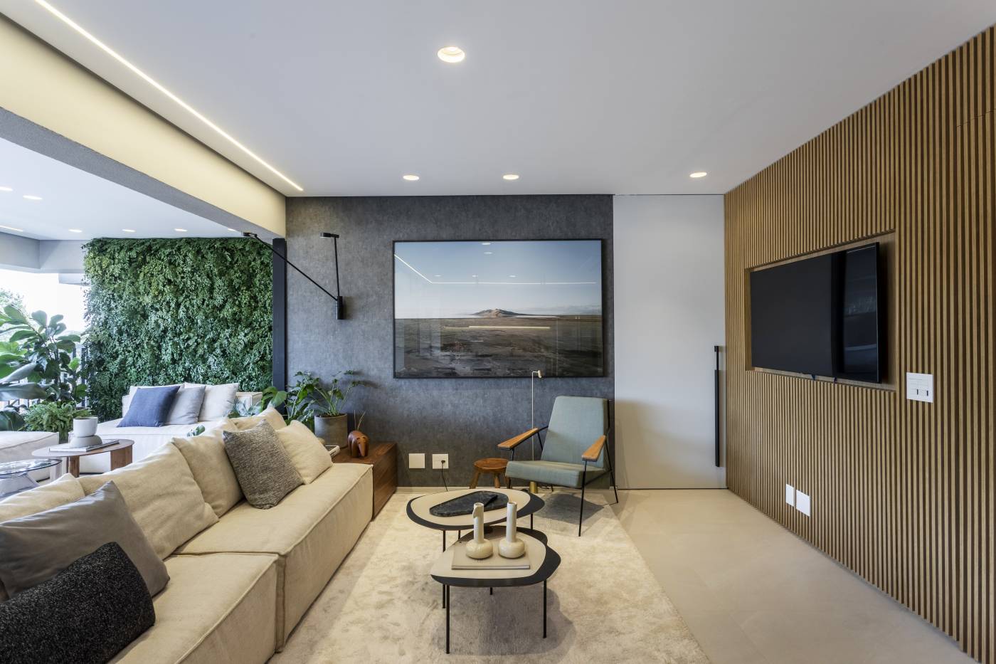 Imagem Apartamento com 3 Quartos à Venda, 173 m²em Santo Amaro - São Paulo
