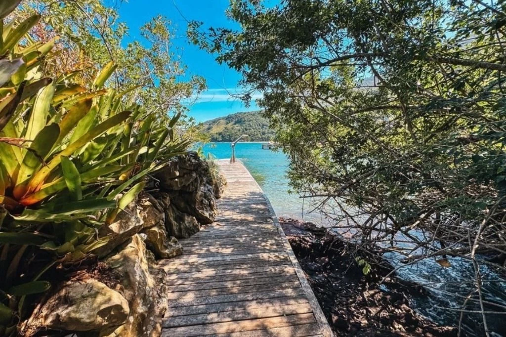 Foto do imóvel: Casa com 8 Quartos à Venda, 84.000 m² em Portogalo - Angra dos Reis