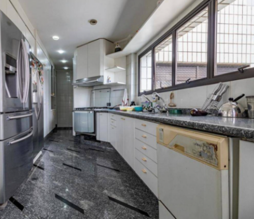 Imagem Cobertura com 3 Quartos à Venda,  em Moema - São Paulo