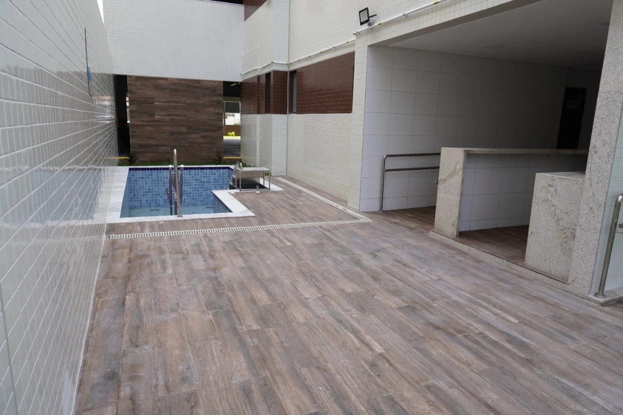 Imagem Apartamento com 2 Quartos à Venda, 58 metros em Torre - Recife