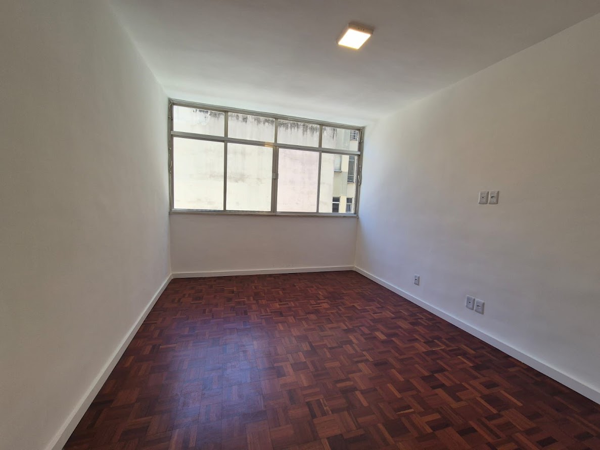 Imagem Apartamento com 3 Quartos à Venda, 70 m² em Icaraí - Niterói
